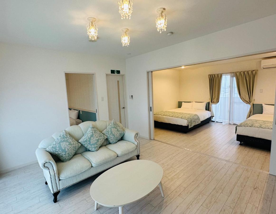Cozy Stay In Naha Buitenkant foto